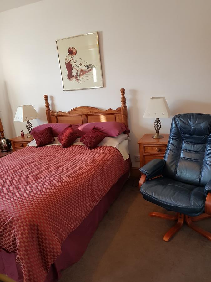 Room @ Jasmine Cottage Bathgate Exterior photo